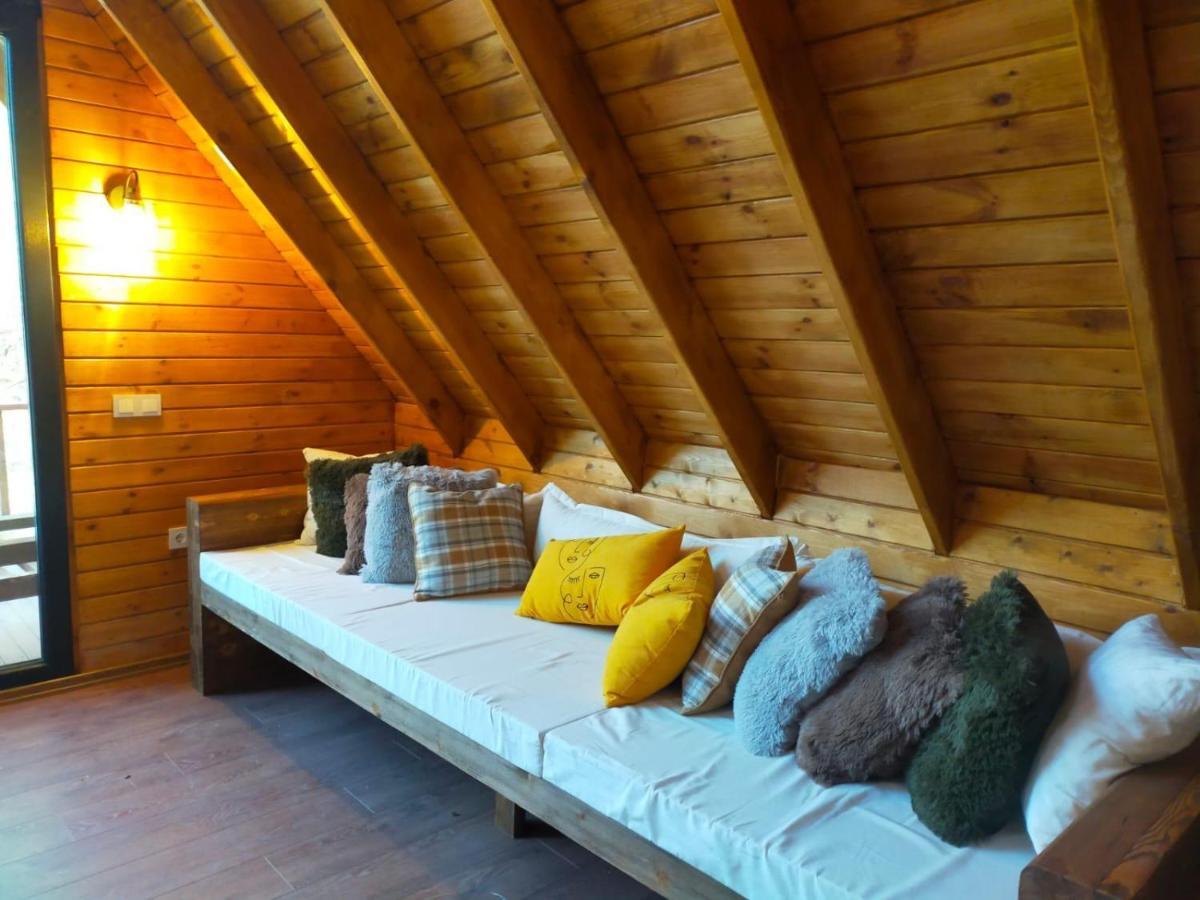 Panurlawoodenhouse Oezel Havuz& Sauna Mavi Екстериор снимка