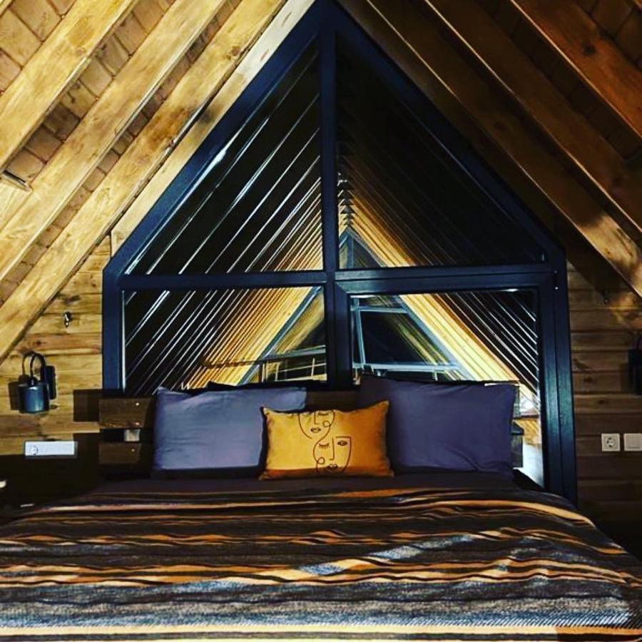 Panurlawoodenhouse Oezel Havuz& Sauna Mavi Екстериор снимка