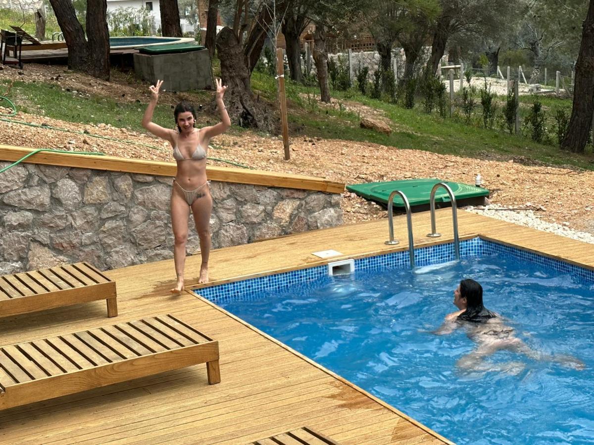 Panurlawoodenhouse Oezel Havuz& Sauna Mavi Екстериор снимка