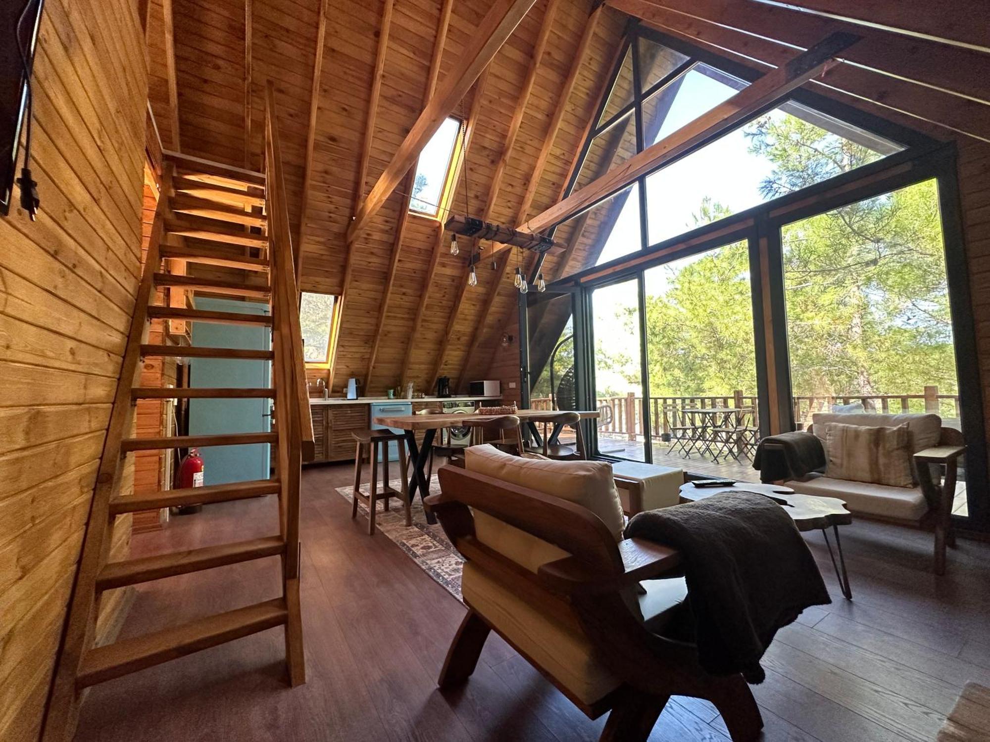 Panurlawoodenhouse Oezel Havuz& Sauna Mavi Екстериор снимка